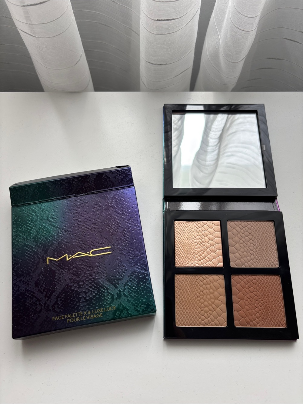 SALE ๐ MAC COSMETICS | Face Palette x4: Luxe Luck | LIMITED EDITION - Picture 4 of 7